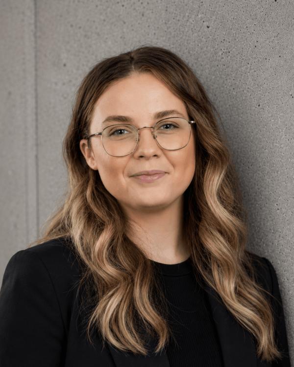 Chantelle_Davies_portrait